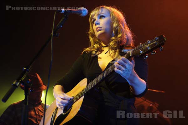 ISOBEL CAMPBELL - 2006-04-21 - PARIS - Cafe de la Danse - 